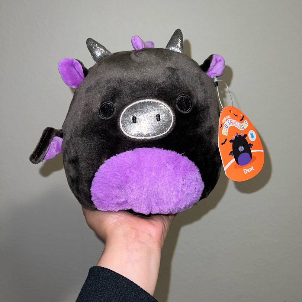 New Halloween FTM 8” Dent The Black and Purple Dragon Squishmallows